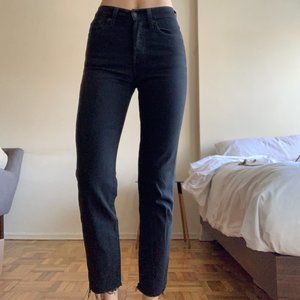 Levi's Wedgie Straight Leg High Rise Cropped Jean